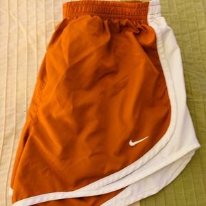 Nike Dri-fit workout shorts sze Med